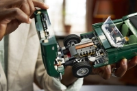 LEGO set 11381-1 Jaguar E-type - Image 6