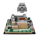 LEGO set 21060-1 Himeji Castle - Image 6
