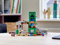 LEGO set 21155-1 The Creeper Mine - Image 7