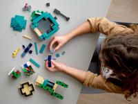 LEGO set 21173-1 The Sky Tower - Image 12