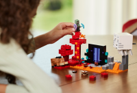 LEGO set 21255-1 The Nether Portal Ambush - Image 9