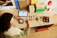 LEGO set 21272-1 Woodland Mansion Fighting Ring - Image 7