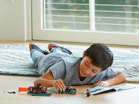 LEGO set 21314-1 TRON: Legacy - Image 6