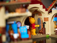 LEGO set 21326-1 Winnie the Pooh - Image 4