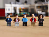 LEGO set 21328-1 Seinfeld - Image 10