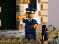 LEGO set 21335-1 Motorized Lighthouse - Image 6
