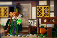 LEGO set 21341-1 Hocus Pocus - Image 8
