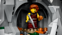 LEGO set 21343-1 Viking Village - Image 10