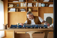 LEGO set 21344-1 The Orient Express Train - Image 3