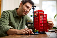 LEGO set 21347-1 Red London Telephone Box - Image 12