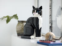 LEGO set 21349-1 Tuxedo Cat - Image 9