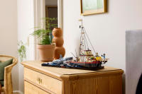 LEGO set 21350-1 Jaws - Image 4