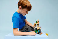 LEGO set 21587-1 Zombie Dungeon - Image 8