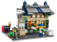 LEGO set 31036-1 Toy & Grocery Shop - Image 4