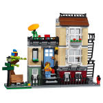 LEGO set 31065-1 Park Street Townhouse - Image 3