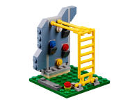 LEGO set 31081-1 Modular Skate House - Image 11