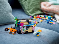 LEGO set 31122-1 Fish Tank - Image 6