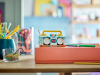 LEGO set 31148-1 Retro Roller Skate - Image 3