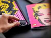 LEGO set 31197-1 Andy Warhol's Marilyn Monroe - Image 22
