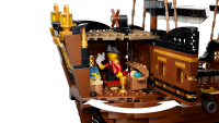 LEGO set 31387-1 Iconic Pirate Ship - Image 4
