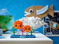LEGO set 40442-1 Goldfish and Fry - Image 4