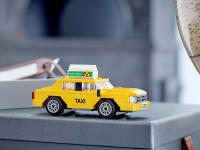 LEGO set 40468-1 Yellow Taxi - Image 6
