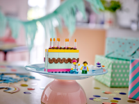LEGO set 40641-1 Birthday Cake - Image 4