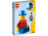 LEGO set 40649-1 Up-Scaled LEGO Minifigure - Image 3