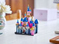 LEGO set 40720-1 Mini Disney Sleeping Beauty Castle - Image 4