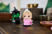 LEGO set 40794-1 Elphaba & Glinda Figures - Image 6