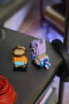 LEGO set 40881-1 Supply Llama & Fishstick Figures - Image 8