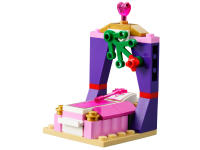 LEGO set 41060-1 Sleeping Beauty's Royal Bedroom - Image 3