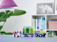 LEGO set 41371-1 Mia's Horse Trailer - Image 3