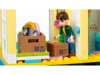 LEGO set 41704-1 Main Street Building - Image 3