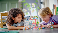 LEGO set 41744-1 Sports Centre - Image 3