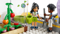 LEGO set 41748-1 Heartlake City Community Center - Image 8