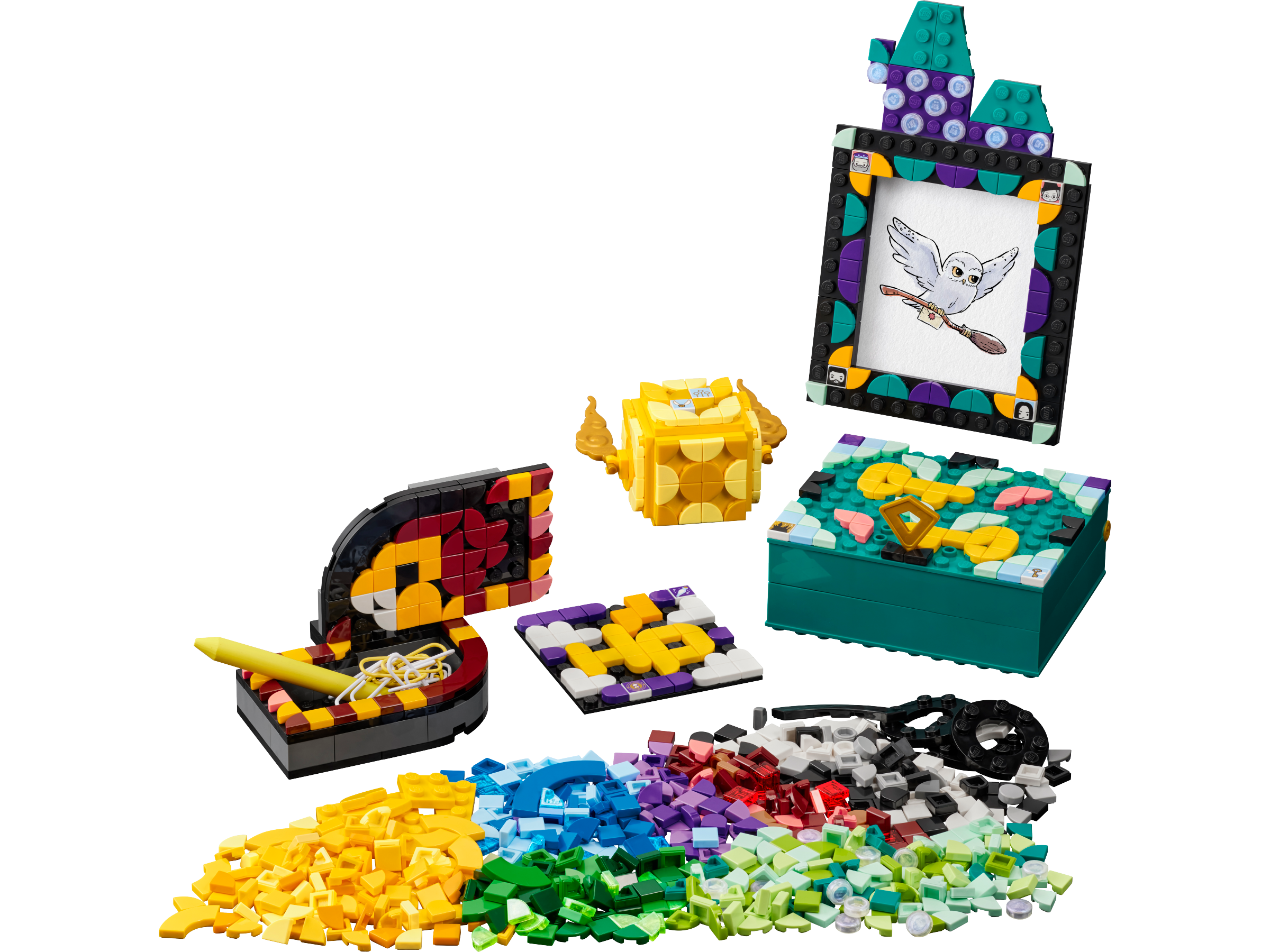 LEGO set 41811-1 Hogwarts Desktop Kit - Image 1