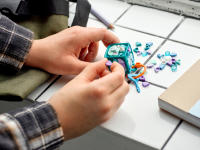 LEGO set 41928-1 Bag Tag Narwhal - Image 4