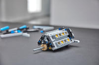 LEGO set 42083-1 Bugatti Chiron - Image 17
