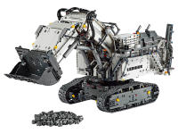 LEGO set 42100-1 Liebherr R 9800 Excavator - Image 1