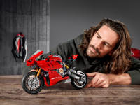 LEGO set 42107-1 Ducati Panigale V4 R - Image 8