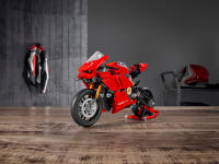 LEGO set 42107-1 Ducati Panigale V4 R - Image 15