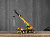 LEGO set 42108-1 Mobile Crane - Image 11