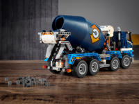 LEGO set 42112-1 Cement Mixer - Image 7