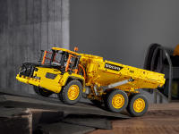 LEGO set 42114-1 6x6 Volvo Articulated Hauler - Image 6