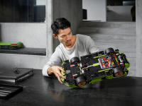 LEGO set 42115-1 Lamborghini Sián FKP 37 - Image 15