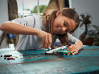 LEGO set 42117-1 Race Plane - Image 7