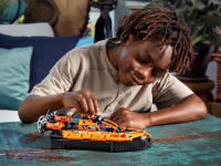 LEGO set 42120-1 Rescue Hovercraft - Image 3