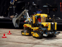 LEGO set 42121-1 Heavy-Duty Excavator - Image 6