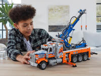 LEGO set 42128-1 Heavy Duty Tow Truck - Image 5